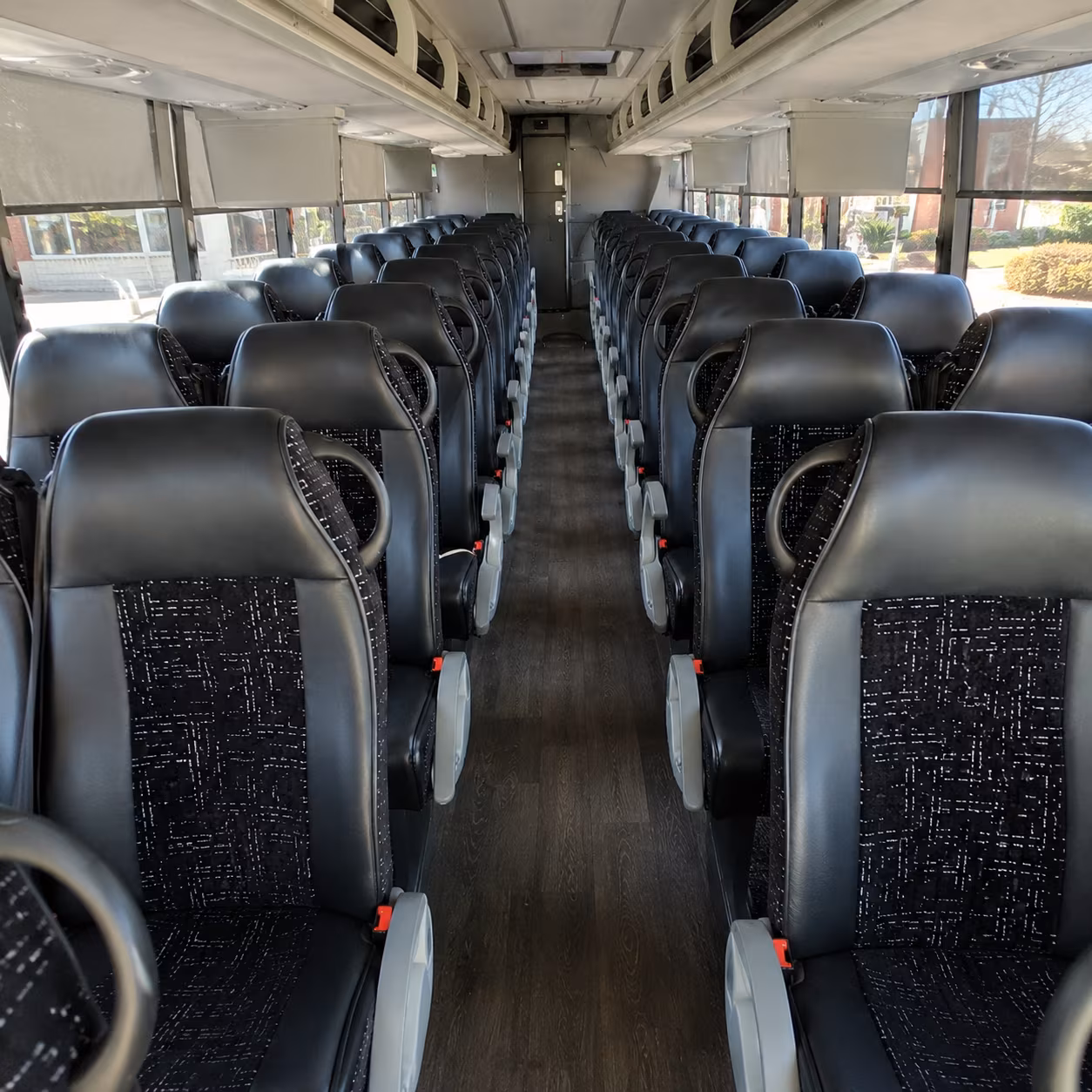 charter buses for trade show groups arriving at charleston international airport
