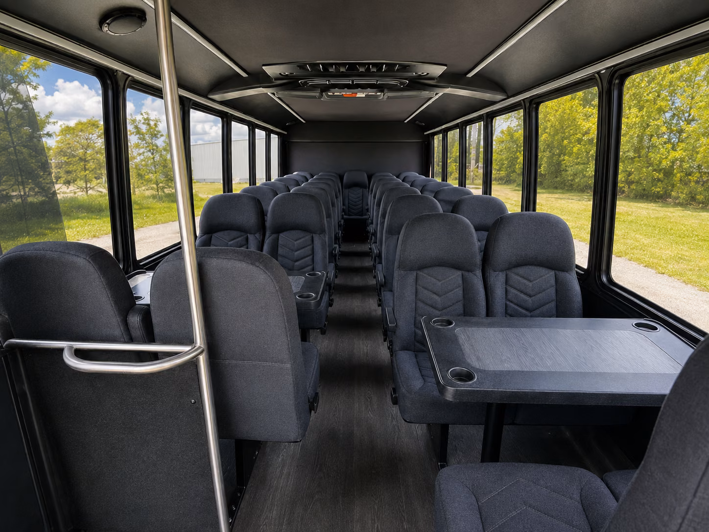 find and book transportation for your next airport transfer 1