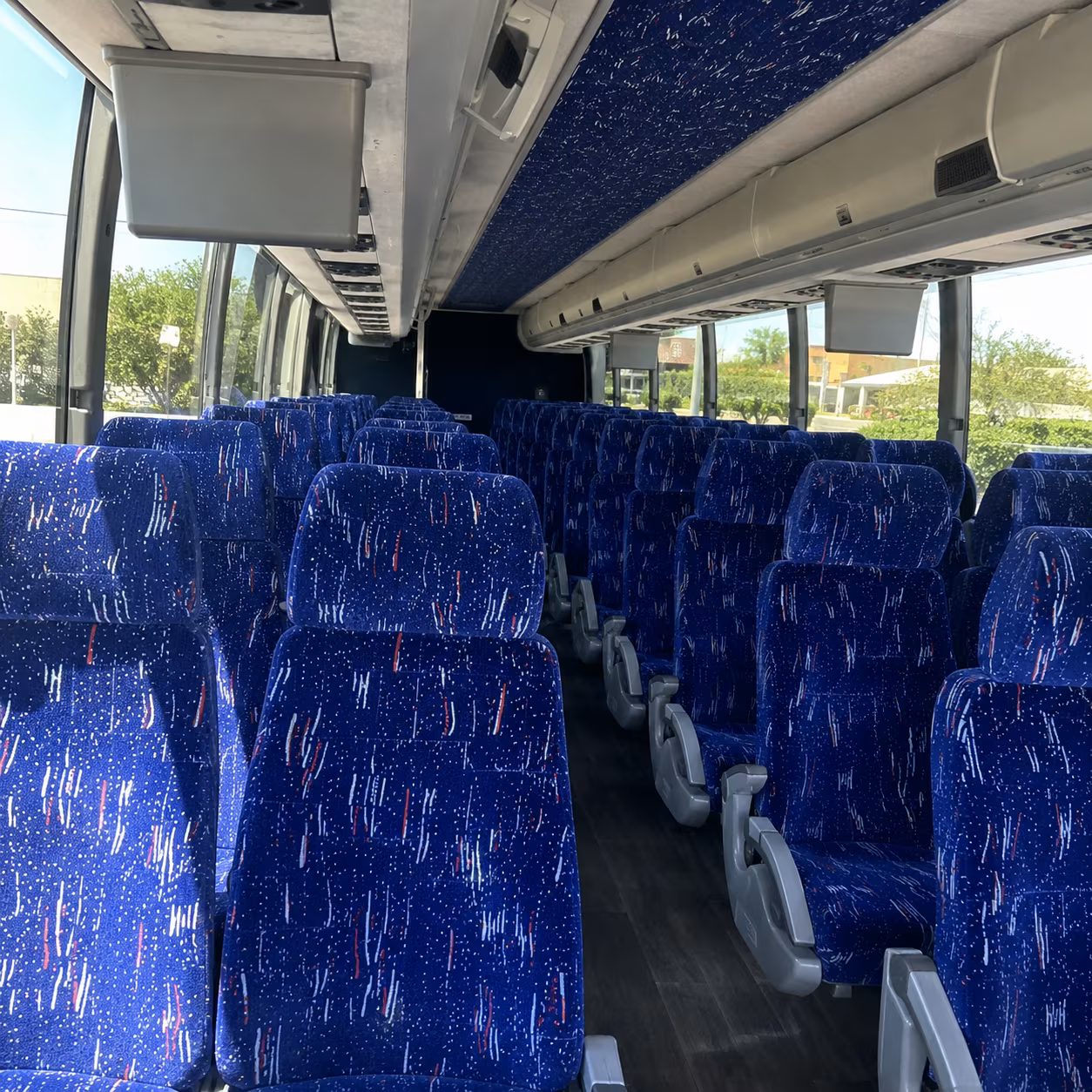 find and book transportation for your next airport transfer 5