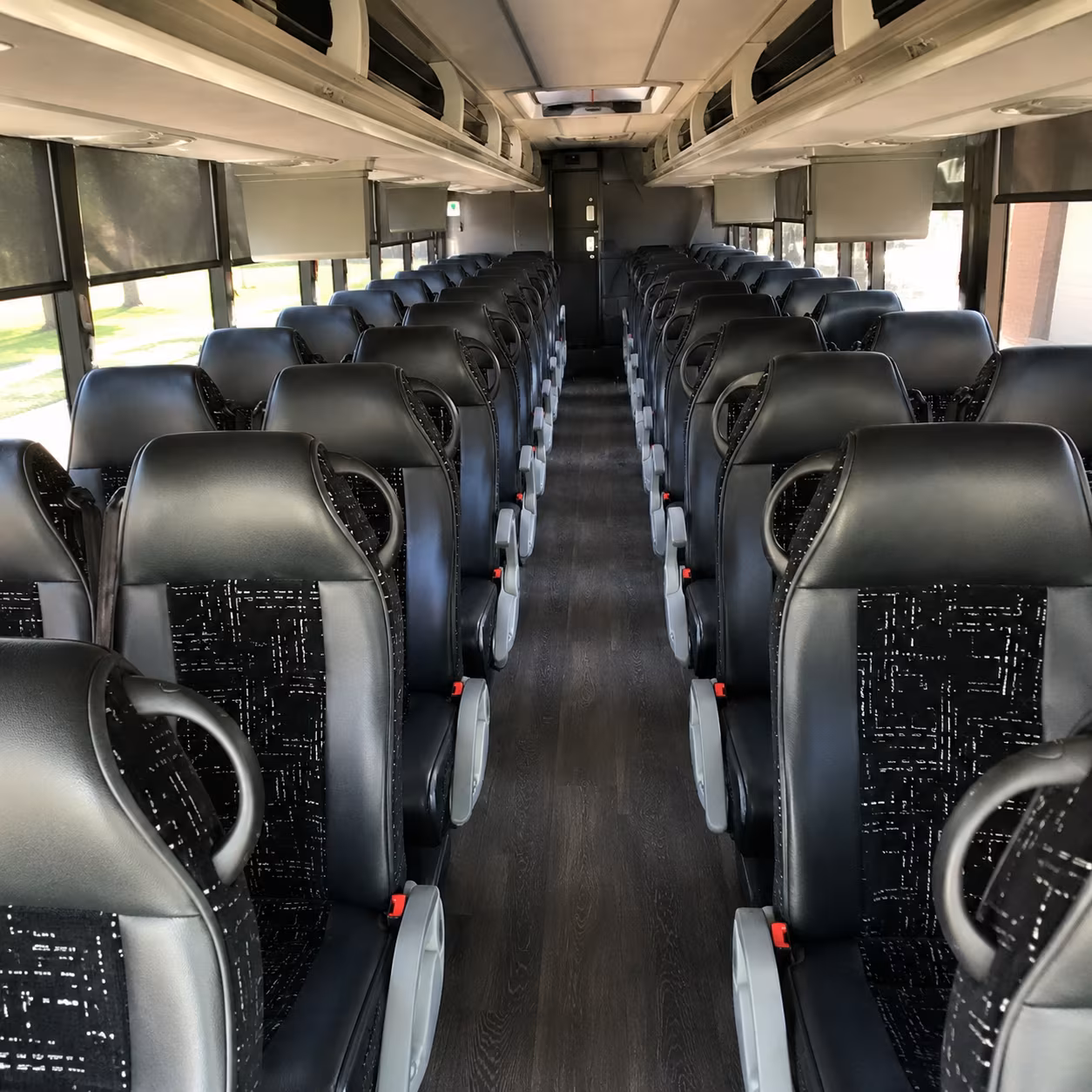find and book transportation for your next convention or trade show 4