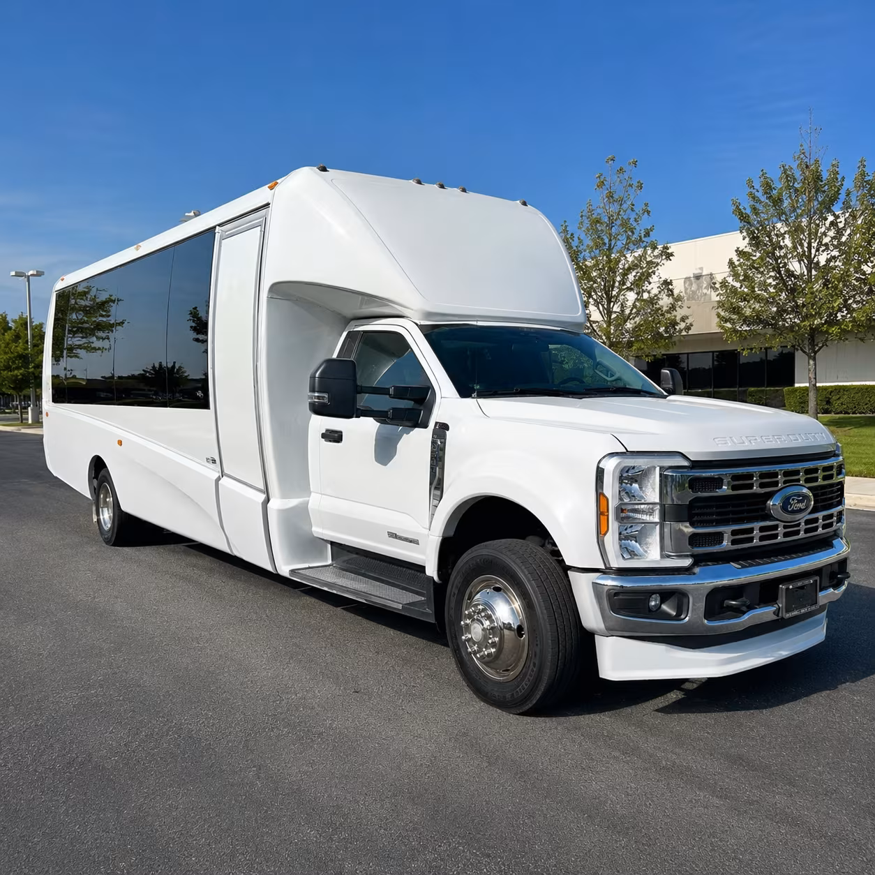 find and book transportation for your next private event 4