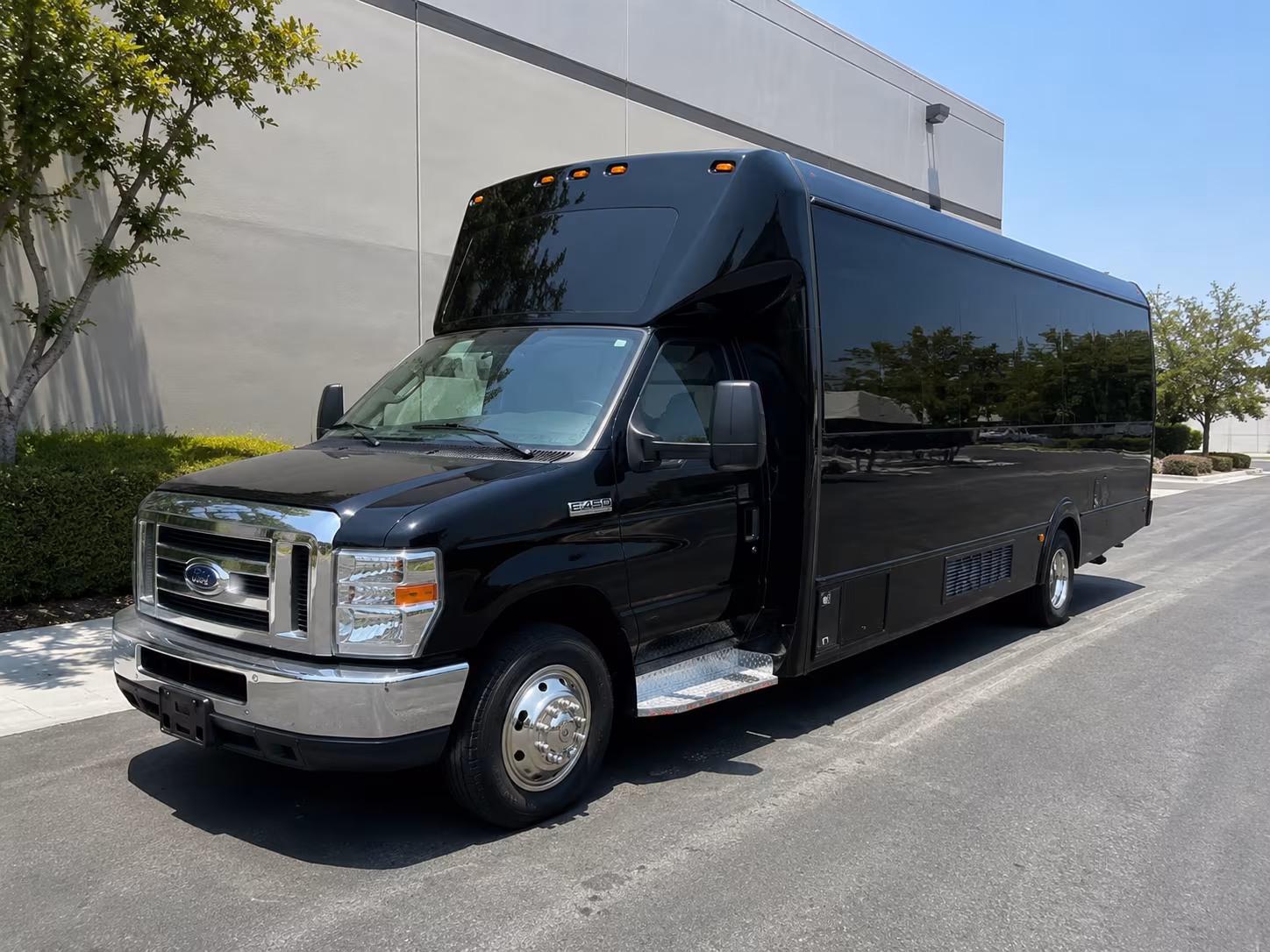 party buses for north charleston bachelorette and bachelor weekends